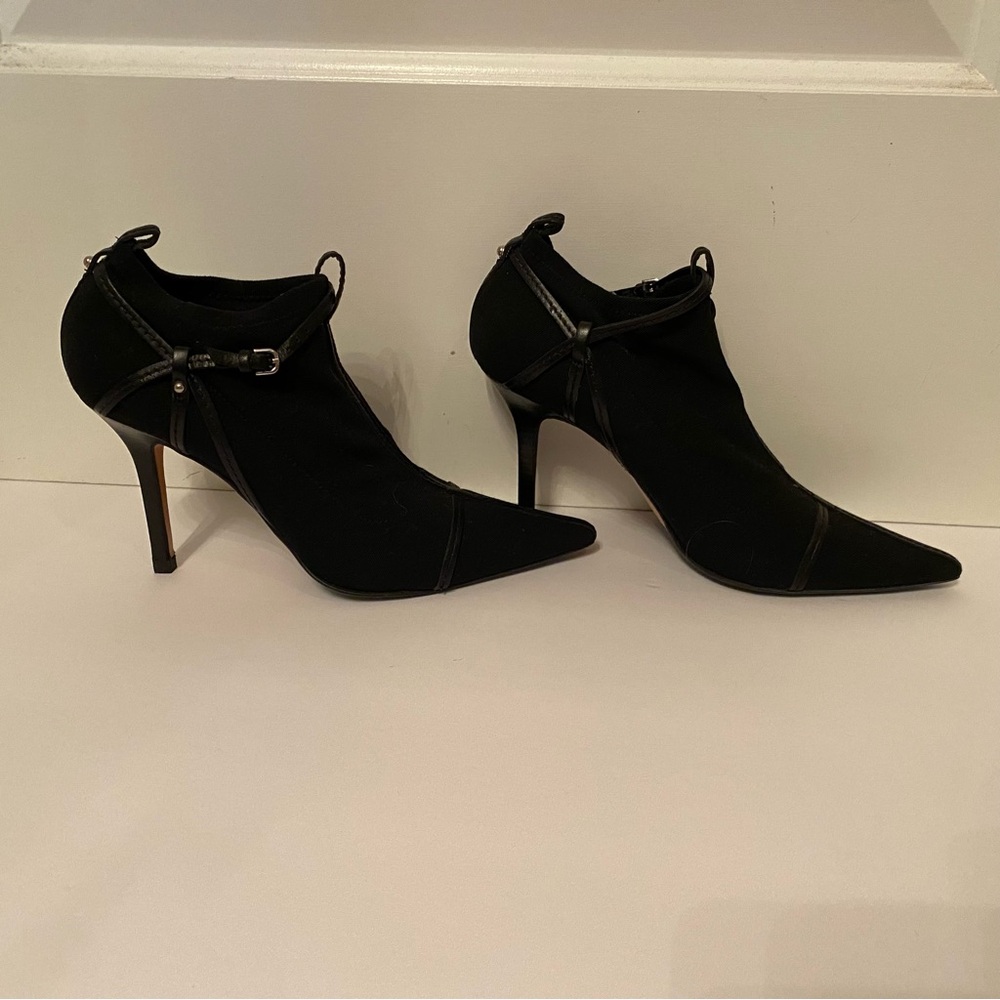 GUCCI HEELS STILETTO SHOES BLACK STRETCH FABRIC LEATHER TRIM BUCKLE 7.5B POINTY - Picture 8 of 15